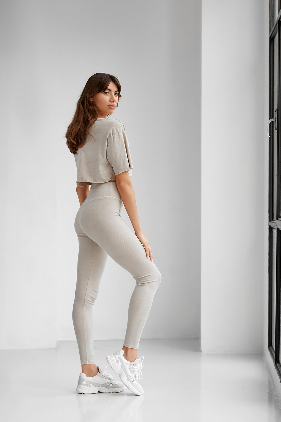 Eunoia Leggings - Light Beige - Tight Fit - Ribbed Fabric -95% Organic Premium Cotton + 5% Elastan - Streetwear - Streetstyle - Minimal Essentials - High Quality Basics - Back Image - Minimal Aesthetic - Becca & Cole